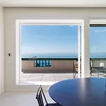 New - Sea View - Splendid Apartment *