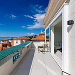 Apartment New - Sea View - Splendid