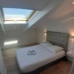 A Meyerbeer Apartment