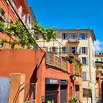 Studio Renove Climatise Tout Confort - Lit Queen Size - Emplacement Ideal Pres Des Plages