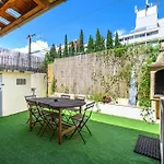 Maison De Familiale, 5 Chambres, Terrasse, A 20 Minutes Du Centre * Nice
