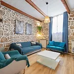 Maison De Familiale, 5 Chambres, Terrasse, A 20 Minutes Du Centre Holiday home Nice
