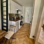 Beautiful Studio Near The Beach