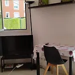 Apartment Studio-terrasse A Carras *