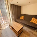 Berlioz Terrasse Apartment *