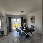 Spacieux 3 Et Balcon Apartment