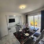 Apartment Spacieux 3 Et Balcon Nice