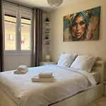 Elegant Apartment Terrace Port Of Nice