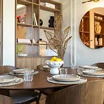Apartment Luxurious Penthouse, 2 Bedroom Suites, 3 Spacious Terraces, Gorgeous Views Of Mountains And Sea, Nice