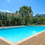 Fabron, Terrasse & Piscine Dans Apartment