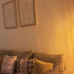 Grand 2 Pieces Avec Grande Terrasse A 15mn Centre-ville, Gare Et Promenade Des Apartment