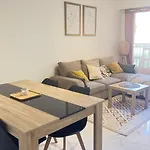 Grand 2 Pieces Avec Grande Terrasse A 15mn Centre-ville, Gare Et Promenade Des * Nice