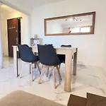 Apartment Grand 2 Pieces Avec Grande Terrasse A 15mn Centre-ville, Gare Et Promenade Des *