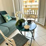Magnifique 2 Pieces A Cote De La Mer