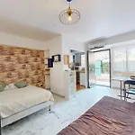 Cosy Studio Near Beaches