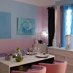 Exclusive Dans 2 Pieces 40 M2 Atypique Original Dans Grande Structure Type D'hote 80 M2 200 M Promenade Des Sejour Bed & Breakfast Nice