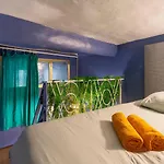 Boho Chic Apartment In Old Town