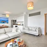 Modern With View - Happy * Nice