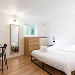 Holiday home Loft Spacieux Pour 10 Personnes Avec Terrasse *