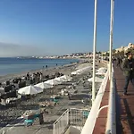 Apartment Grand Zen A Cote De La Promenade Des Nice