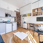 Lumineux Centre-ville Apartment *