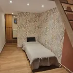 Sunset Atypical With Air Conditioning Holiday home Nice