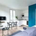 Maska - Avec Terrasse Proche Et Aeroport De Apartment *