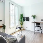 Maska - Avec Terrasse Proche Et Aeroport De Apartment *