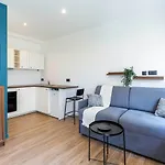 Apartment Maska - Avec Terrasse Proche Et Aeroport De