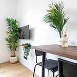 Apartment Maska - Avec Terrasse Proche Et Aeroport De *