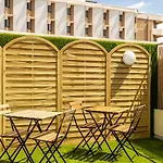 Maska - Avec Terrasse Proche Et Aeroport De Apartment Nice