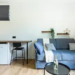 Maska - Avec Terrasse Proche Et Aeroport De Apartment *