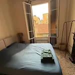 Charmant 2 Pièces au Port de Nice - Calme, Confort et Proximité Mer