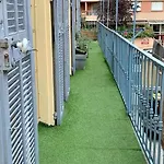 3 Pieces Pres Du Port De Nice