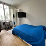 Stylish And Cozy Apartment In Central Nice