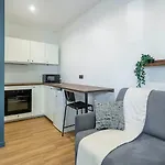 Apartment Maska - Avec Terrasse Proche Et Aeroport De Nice