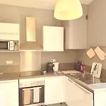 3 Pieces Pres Du Port De Nice