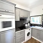 Aparthotel Riviera - Les Toits D Augustin - Bright Studio With A C - Old Town