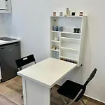 Apartment Cosy Le Port Nice