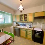 West Pretty One Bedroom Apartment