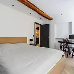 Appartement De Charme En Plein Coeur Du Vieux Nice