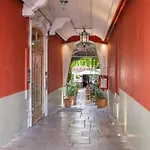 Renting - 5 Massena - Elegant Air-conditioned Cocoon Quiet Patio Massena * Nice