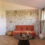 12, Boulevard Jean Jaures - * Nice