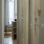 Apartment Moderne Proche Et Transports
