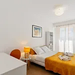 De Dijon Fshh Aparthotel 3*