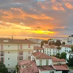 Appartement Vue Mer T2 Cosy, Plage à pied 3 mins, Coucher de Soleil, Parc privé