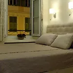 Apartment Elegant In Centre With Grand Terrace