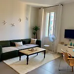Apartment 2 Climatisees Au Carre D Or A 5 Min Des Plages Et De La Promenade Des Dans Un Environnement Calme Nice