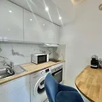 Nice Signature Andrioli