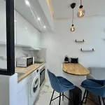 Nice Signature Andrioli